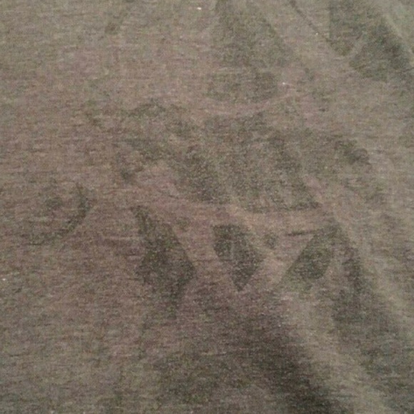 Mens Faded Rock and Republic Gray Logo T-Shirt - Picture 3 of 4